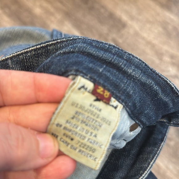 7 For All Mankind A Pocket 28 waist 31 inseam - Picture 5 of 6